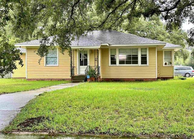 Property at 1265 Valcour Dr, Baton Rouge, LA 70806, 3 beds, 2 baths