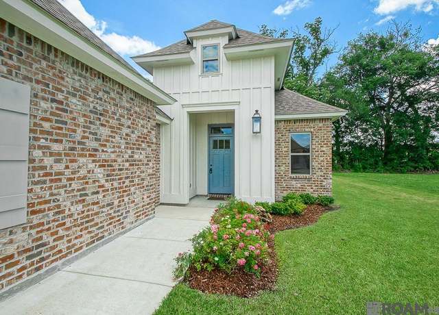 Property at 5166 Black River Rd, Darrow, LA 70725, 3 beds, 2 baths