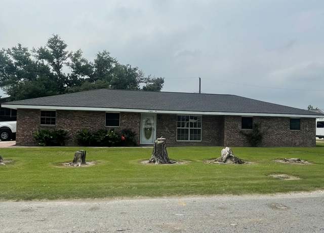 Property at 240 South Main St, Larose, LA 70373, 3 beds, 2.5 baths