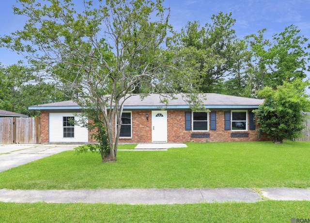 Property at 16441 Vermillion Dr, Baton Rouge, LA 70819, 3 beds, 1.5 baths