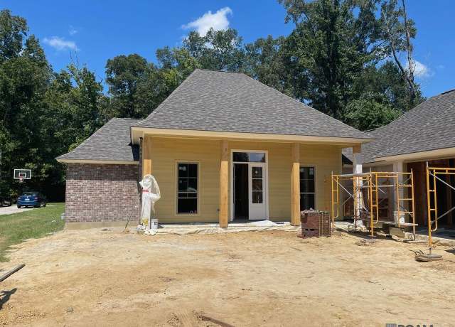 Property at 22769 Plank Rd, Zachary, LA 70791, 4 beds, 3 baths