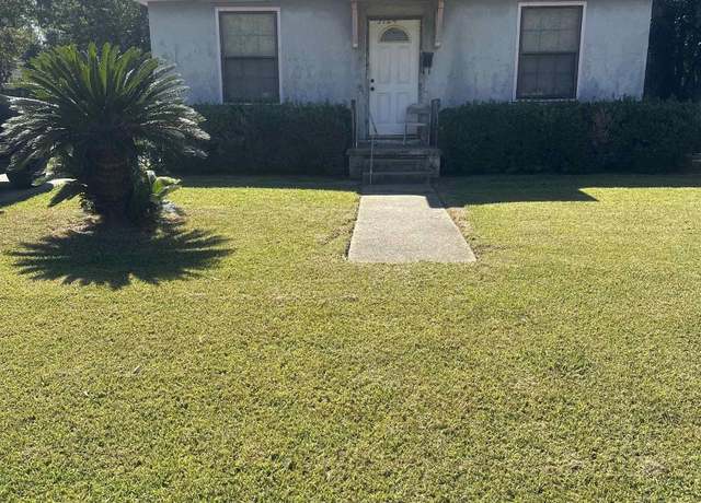 Property at 5124 Jean St, Baton Rouge, LA 70805, 2 beds, 1 bath