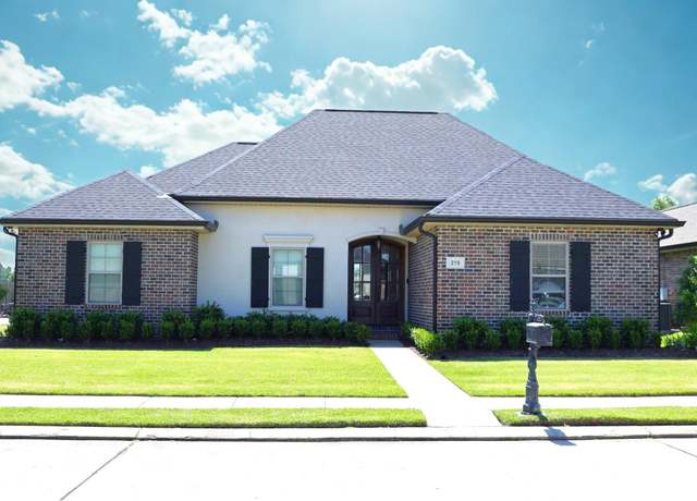 Property at 219 Mandalay East Dr, Houma, LA 70360, 3 beds, 2.5 baths
