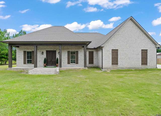 Property at 31924 Cane Market Rd, Walker, LA 70785, 4 beds, 2.5 baths