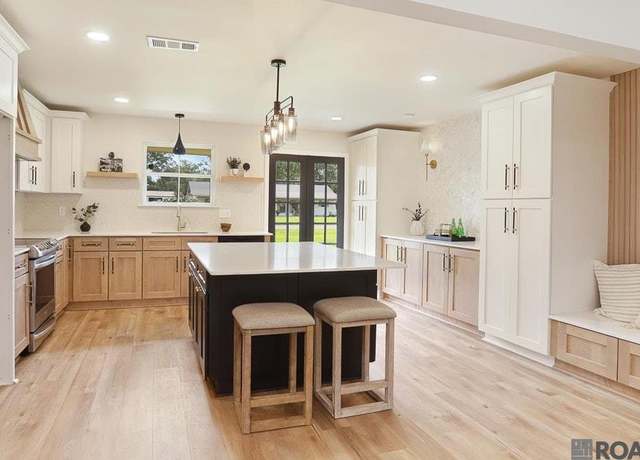 Property at 6403 Narcissus Dr, Greenwell Springs, LA 70739, 4 beds, 2.5 baths