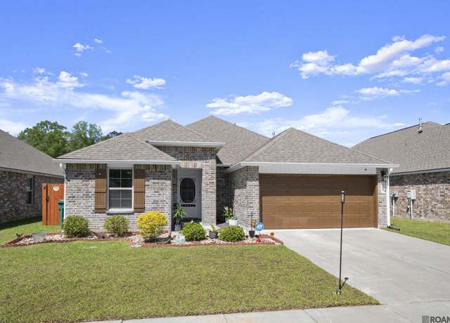 Property at 13017 Bayberry Ave, Denham Springs, LA 70706, 3 beds, 2 baths