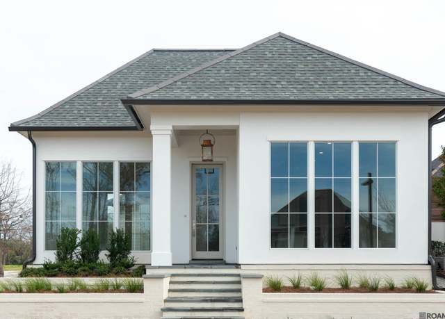 Property at 2236 Belfleur St, Baton Rouge, LA 70808, 3 beds, 2.5 baths