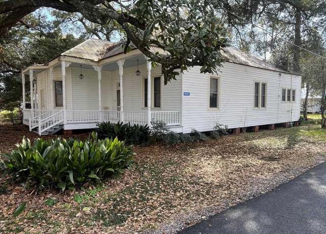 Property at 4543 Foret St, Addis, LA 70710, 3 beds, 1 bath