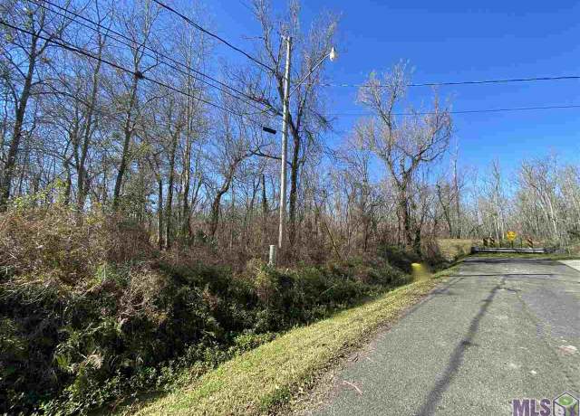 Property at # 14 Magnolia Ave, Laplace, LA 70068
