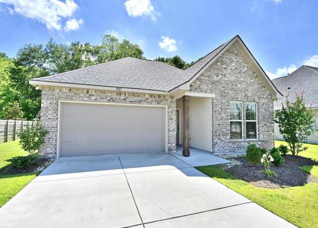 Property at 17017 Shearwater Trce, Prairieville, LA 70769, 4 beds, 2.5 baths