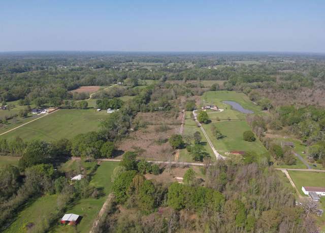 Property at 23121 Zeb Chaney Rd, Zachary, LA 70791