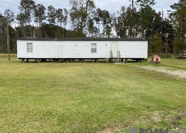 Property at 27250 Long Ct, Holden, LA 70744, 3 beds, 1 bath