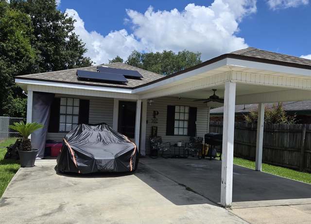 Property at 432 Tiffany Rd, Patterson, LA 70392, 3 beds, 2 baths