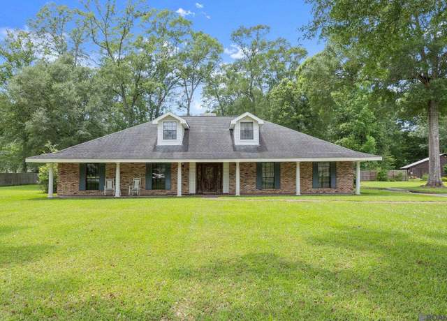 Property at 7625 Conestoga Dr, Greenwell Springs, LA 70739, 4 beds, 3.5 baths