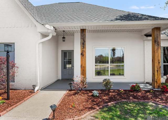 Property at 6302 Pelican Crossing Dr, Gonzales, LA 70737, 3 beds, 2 baths