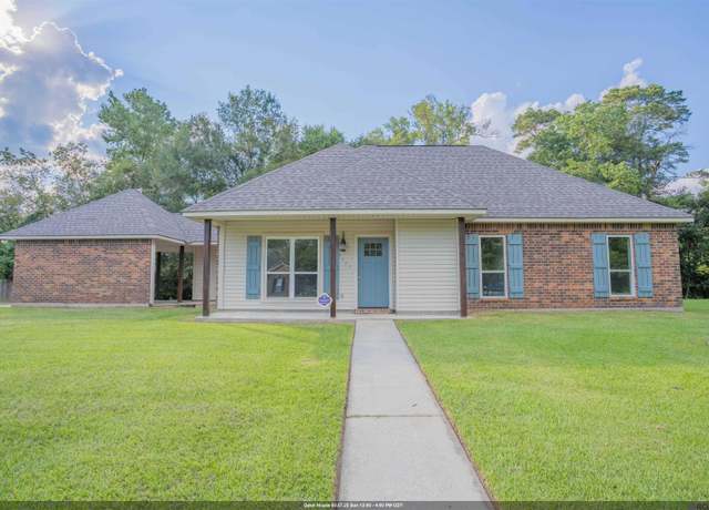 Property at 2025 Falconcrest Dr, Denham Springs, LA 70726, 3 beds, 2.5 baths