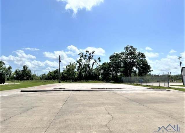 Property at 267 Corporate Dr, Houma, LA 70360