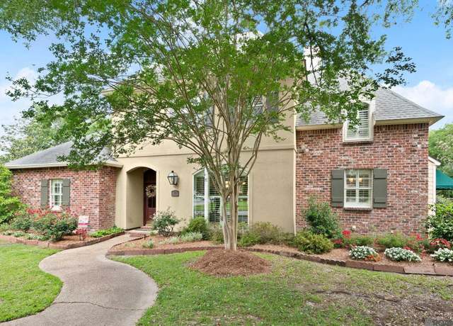 Property at 3679 Red Clover Ave, Zachary, LA 70791, 4 beds, 3 baths