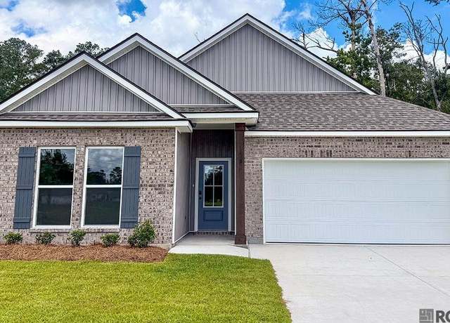 Property at 11537 Derby Dr, Denham Springs, LA 70726, 5 beds, 3 baths