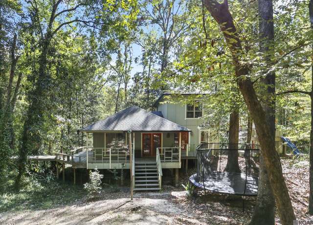 Property at 10437 Byrnes Rd, St Francisville, LA 70775, 3 beds, 2.5 baths