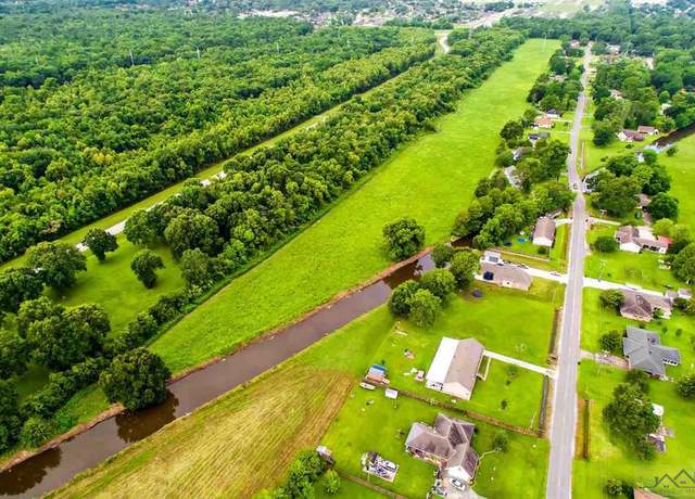 Property at 249 Aubin Ct, Houma, LA 70364