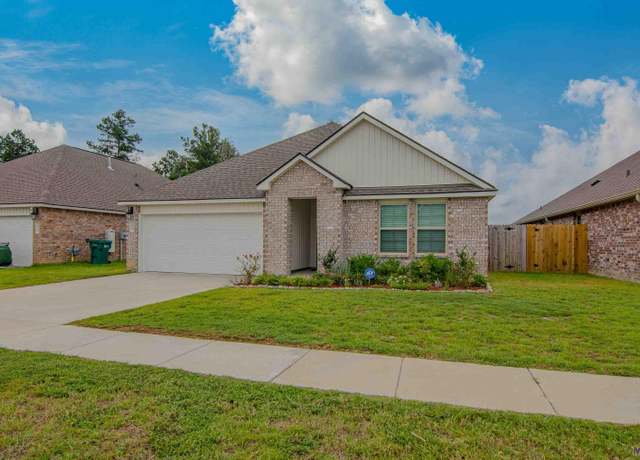 Property at 35512 Grovemont Dr, Denham Springs, LA 70706, 4 beds, 2 baths
