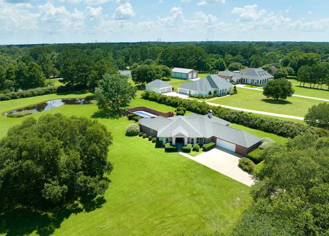 Property at 12182 Indigo Dr, St Francisville, LA 70775, 3 beds, 2.5 baths
