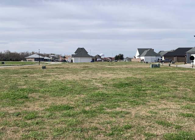 Property at 206 Rue Etienne, Thibodaux, LA 70301