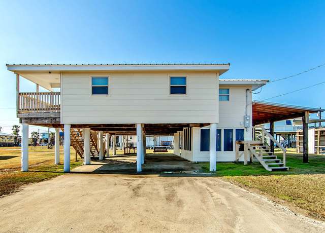 Property at 125 Elderberry Ln, Grand Isle, LA 70358, 4 beds, 2 baths