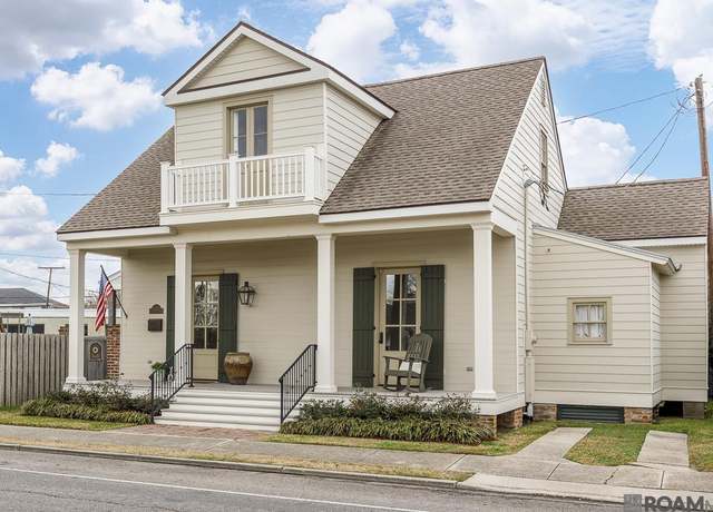 Property at 528 Canal Blvd, Thibodaux, LA 70301, 4 beds, 2.5 baths