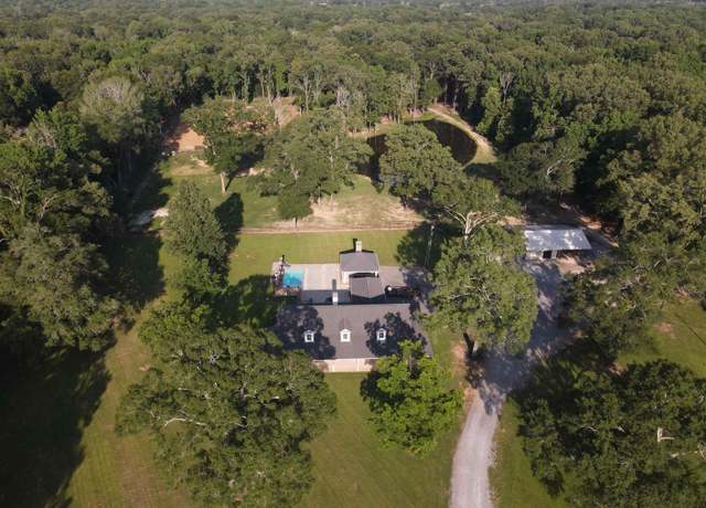 Property at 11420 Us Hwy 61, St Francisville, LA 70775, 3 beds, 2 baths