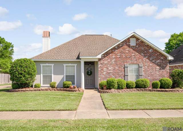Property at 1493 Old Barnwood Ave, Zachary, LA 70791, 3 beds, 2 baths