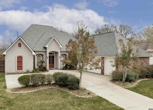Property at 12306 Legacy Hills Dr, Geismar, LA 70734, 4 beds, 3.5 baths