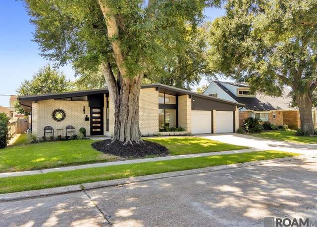 Property at 6612 Wilty St, Metairie, LA 70003, 3 beds, 2 baths