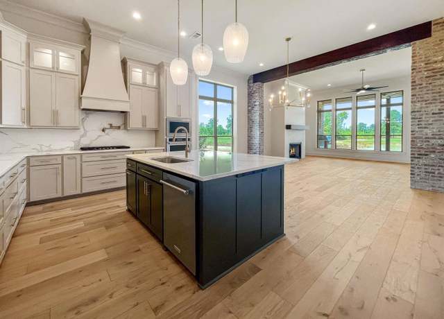 Property at 26307 Somerset Hills Ct, Denham Springs, LA 70726, 3 beds, 2 baths
