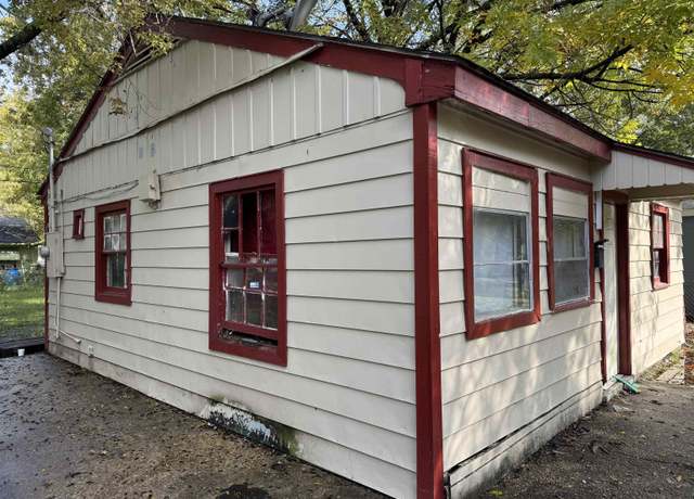 Property at 5176 Enterprise St, Baton Rouge, LA 70805, 2 beds, 1 bath