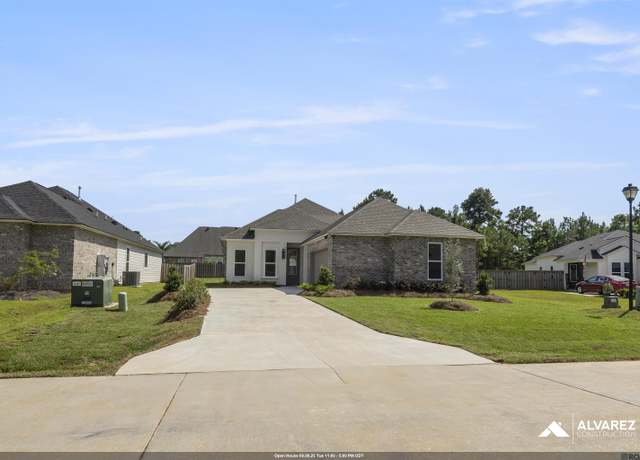 Property at 5017 Scotts Bayou Ln, Madisonville, LA 70447, 4 beds, 2 baths