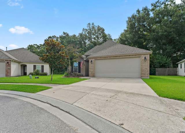 Property at 1405 Alouette Dr, Baton Rouge, LA 70820, 3 beds, 2 baths