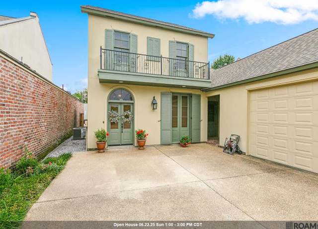 Property at 15505 Espirit Dr, Saint George, LA 70810, 4 beds, 3 baths