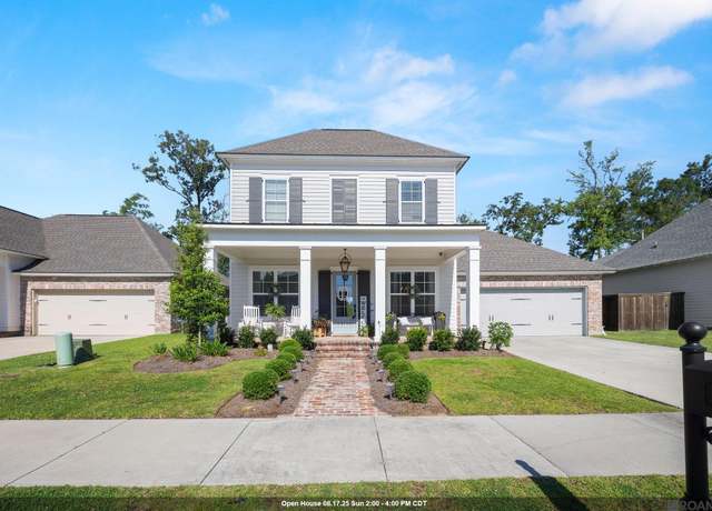 Property at 13152 Elissa Ln, Central, LA 70818, 4 beds, 3 baths