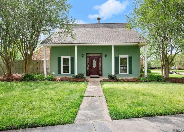 Property at 17202 Culps Bluff Ave, Baton Rouge, LA 70817, 4 beds, 3 baths