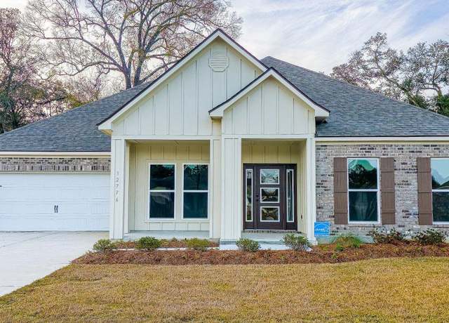 Property at 12776 Legacy Oaks Ave, Central, LA 70818, 5 beds, 3 baths