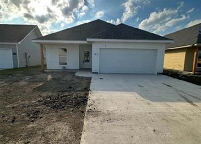 Property at 310 Toledano Dr, Thibodaux, LA 70301, 3 beds, 2 baths