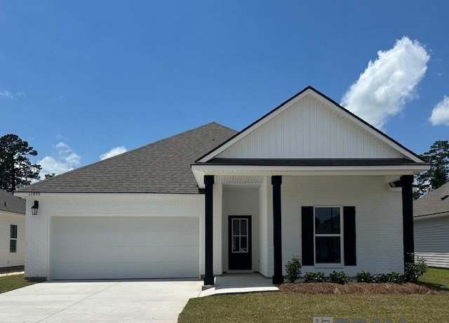 Property at 12895 Bay Leaf Dr, Denham Springs, LA 70726, 4 beds, 2 baths