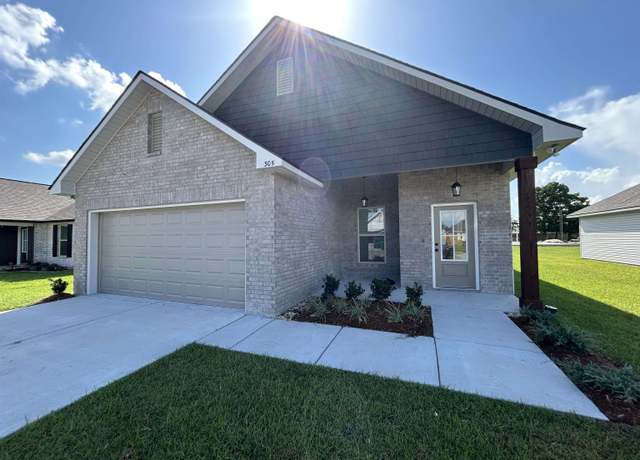 Property at 305 Jacey Dr, Thibodaux, LA 70301, 4 beds, 2 baths