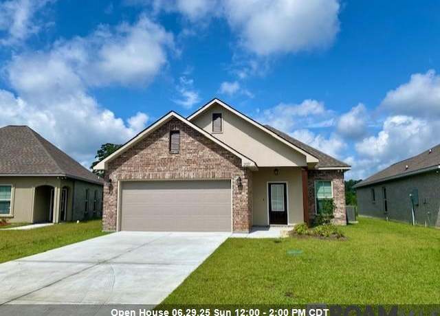 Property at 23217 Harlington Dr, Denham Springs, LA 70726, 4 beds, 2 baths