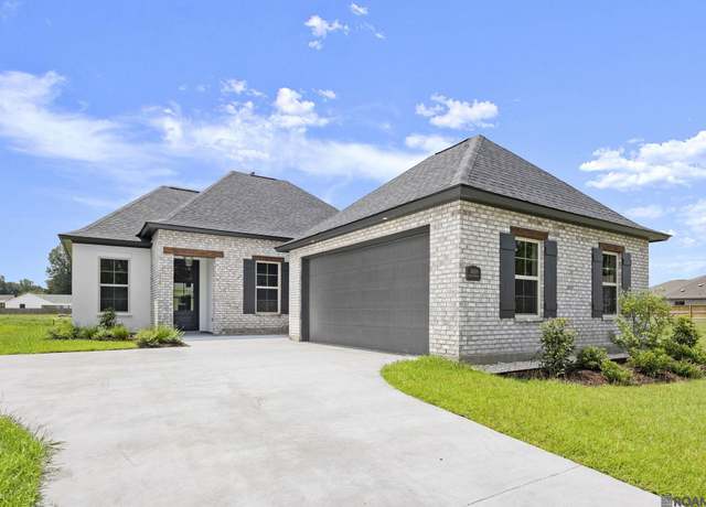 Property at 36259 Belle Parc Ave, Geismar, LA 70734, 3 beds, 2 baths