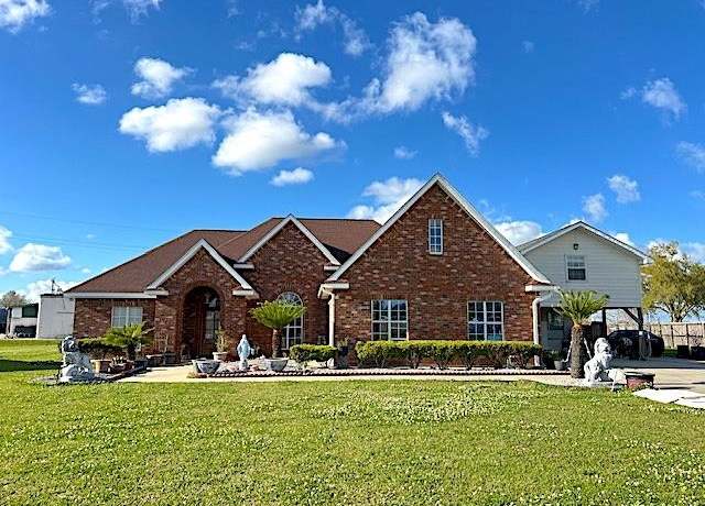 Property at 194 West 40th St, Cut Off, LA 70345, 3 beds, 2 baths