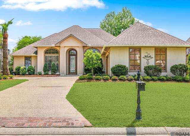 Property at 40267 Swan Cir, Gonzales, LA 70737, 4 beds, 3 baths