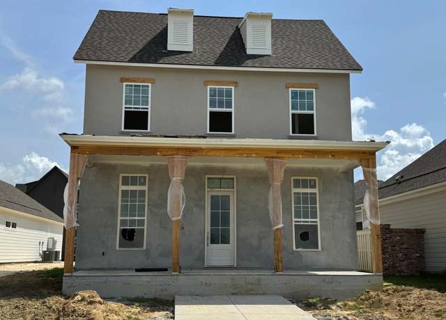 Property at 14013 Spalding Way, Baton Rouge, LA 70817, 3 beds, 2.5 baths